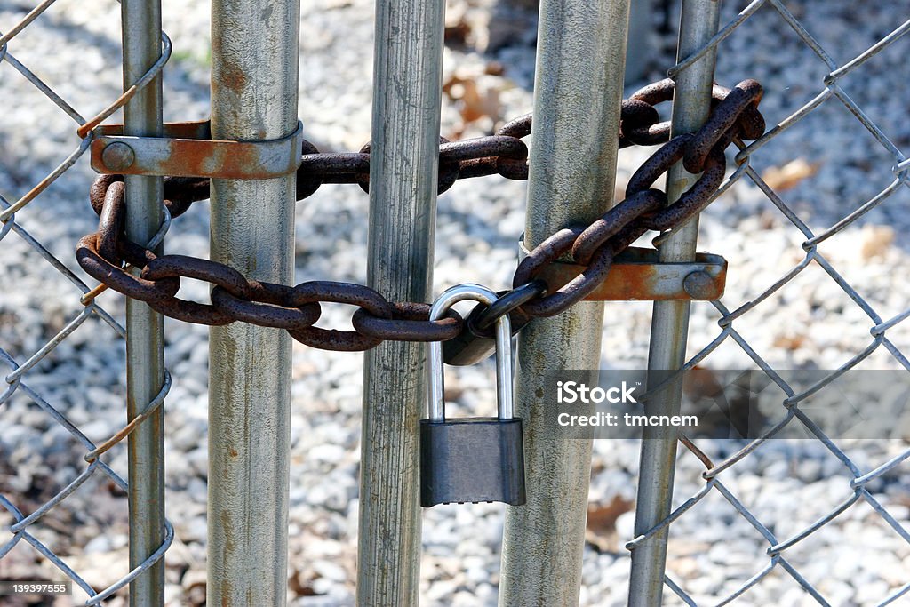 Locked ворота - Стоковые фото Жест стоп роялти-фри