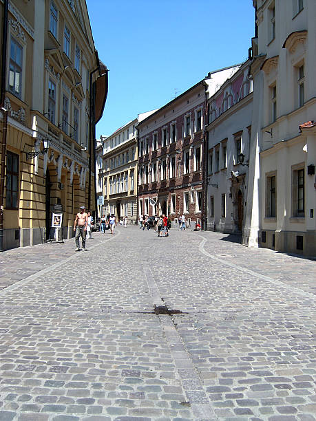 istock Little street 139400085
