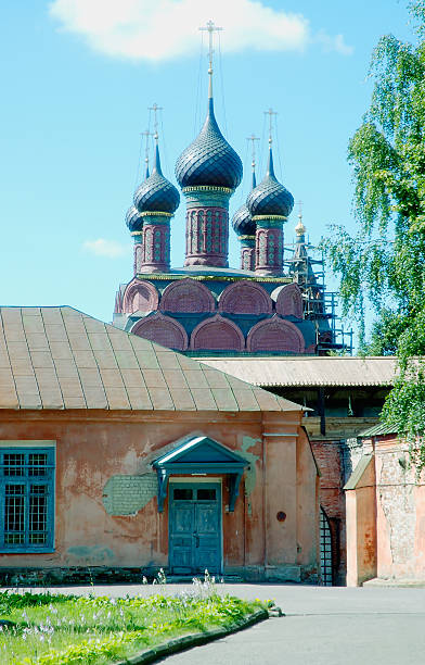 istock Yaroslavl Kremlin's Cathedral repairing 139401558