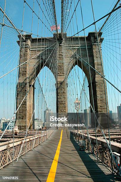 Photo libre de droit de Pont De Brooklyn banque d'images et plus d'images libres de droit de Bleu - Bleu, Brooklyn - New York, Caillou