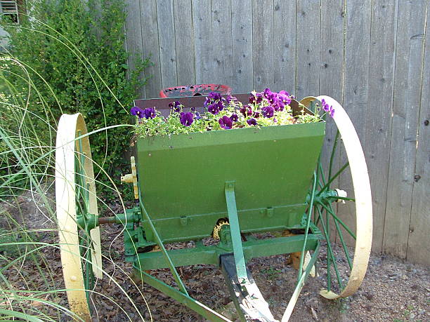 vintage 1903 plant/seeder