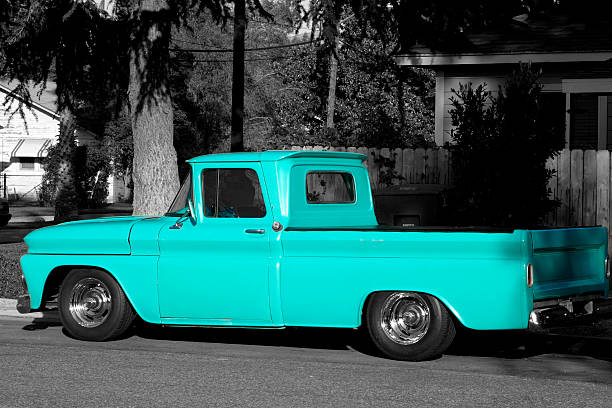 istock Blue Truck - Standing Out 139403185