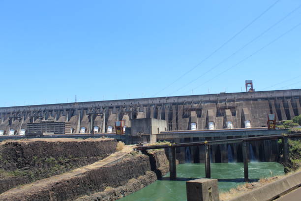istock In front of the dam 1394047138