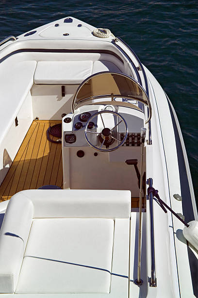 istock Luxury motorboat 139405042