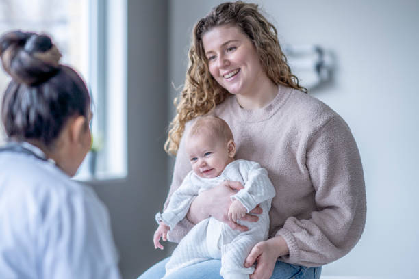 istock Mom and Baby at an Appointment 1394054084