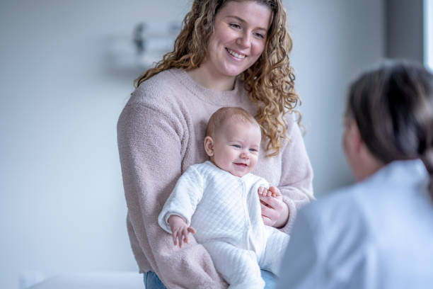 istock Mom and Baby at an Appointment 1394054444