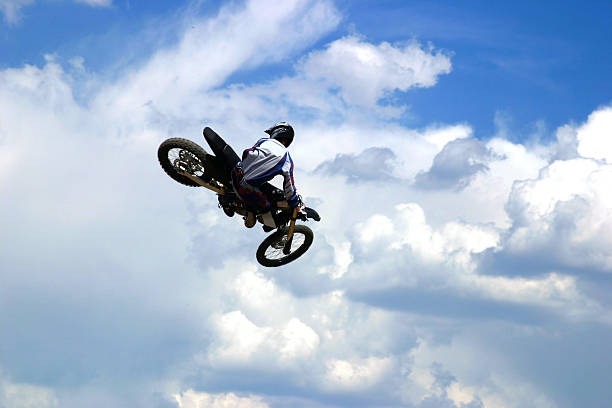 action sports-motocross - bmx cycling bicycle cycling backflipping стоковые фото и изображения