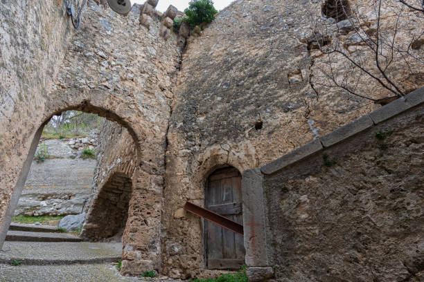 istock Rocchetta al Volturno, Molise, Italy 1394057760