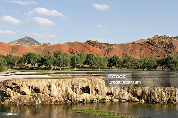 Hot Springs A Thermopolis - Fotografie stock e altre immagini di Wyoming - Wyoming, Thermopolis, Sorgente di acqua calda