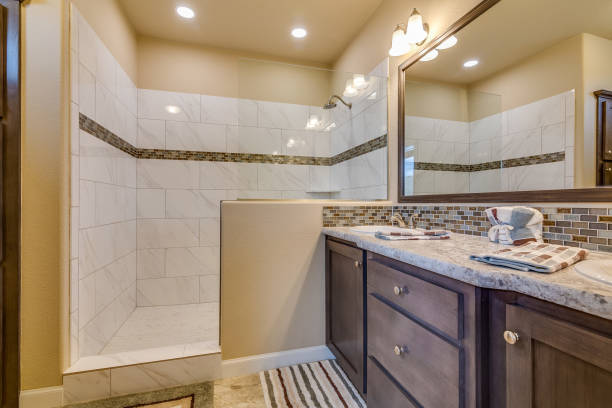 istock Bathroom with lots of lighting 1394118156