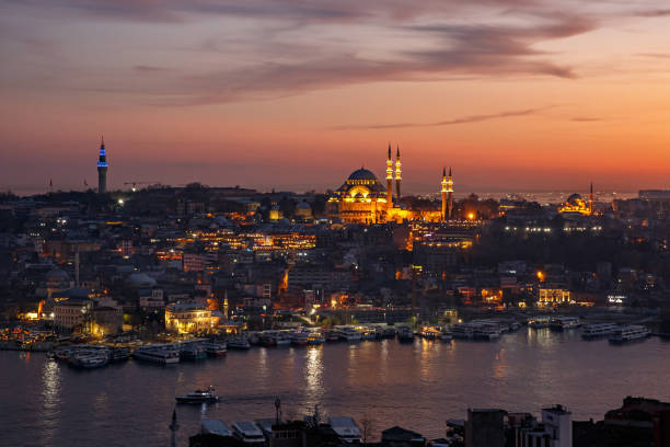 istock Istanbul evening landscape with highlighted Suleymaniye mosque 1394387050