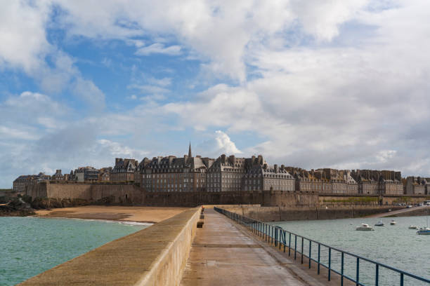 istock Saint-Malo Intra-Muros 1394417808