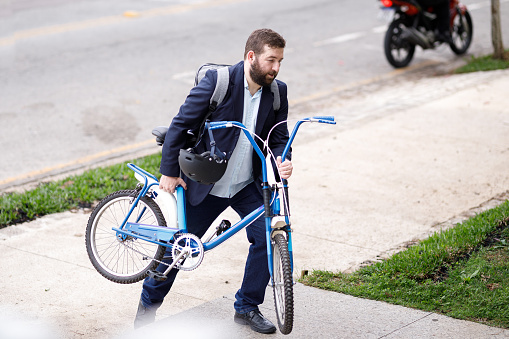 Using bike as a way of commuting