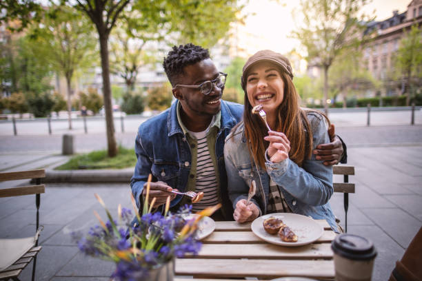Couple on date at outside coffee shop