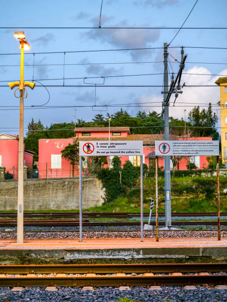 a suggestive glimpse of the railway station of the medieval city of viterbo in central italy - railroad junction audio imagens e fotografias de stock