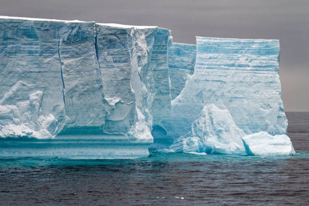 istock Antartica - Tabular Iceberg in Bransfield Strait 1394548280