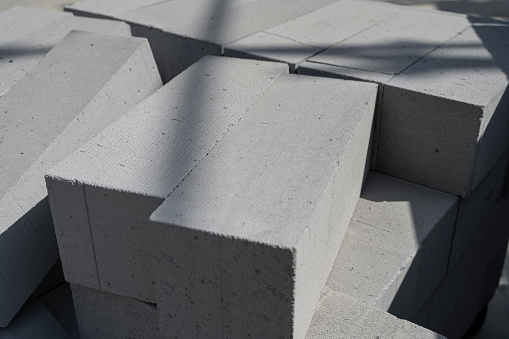 Aerated concrete block