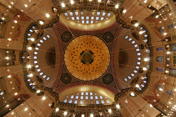 istock Suleymaniye Mosque - İstanbul 1394624070