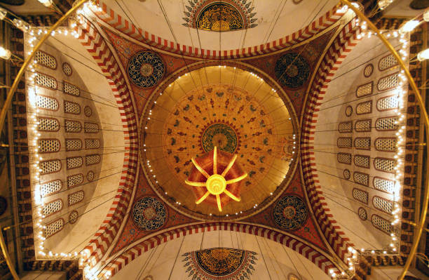 istock Suleymaniye Mosque - İstanbul 1394625130