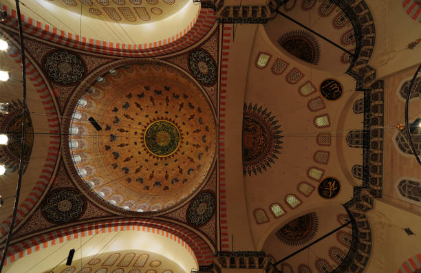 istock Suleymaniye Mosque - İstanbul 1394626262