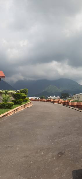 istock White House Hotel entrance, Katra 1394653969