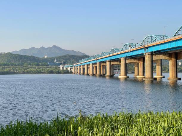 istock Seoul Han River Dongho Bridge 1394673299