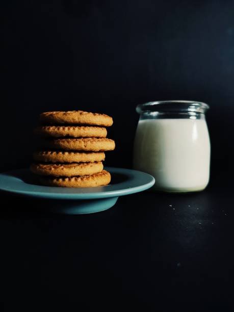 dry bread with milk