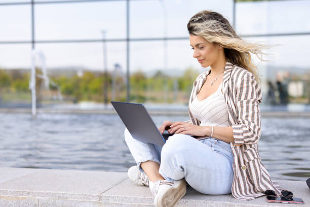 istock It's great when you can work in any city you want 1394744270