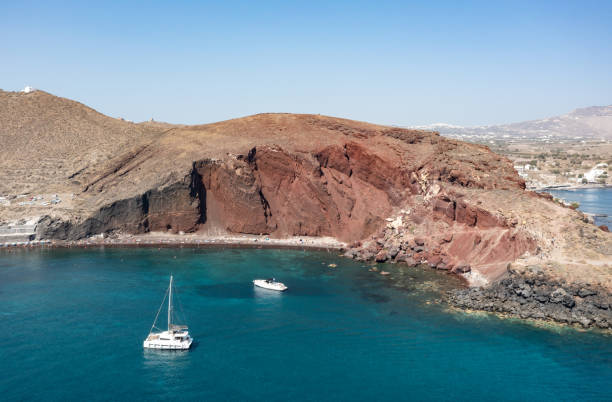 istock Red Beach - Santorini, Greece 1394798212
