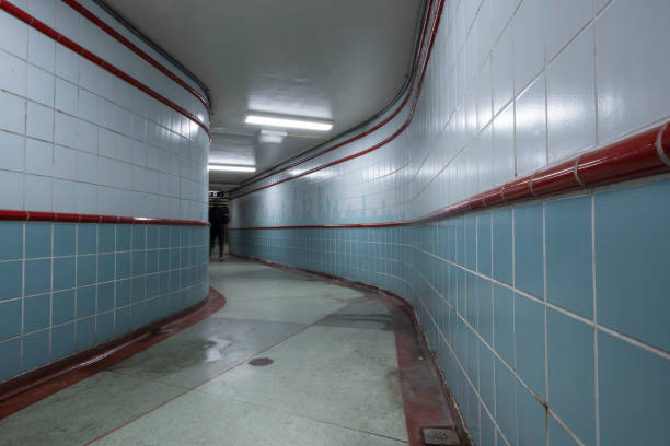 istock Leading lines, Roosevelt station 1394883637