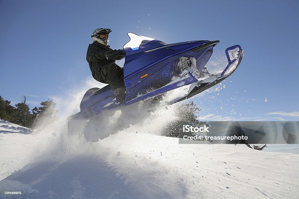 extreme de Snowmobile - Foto de stock de Motoneve royalty-free