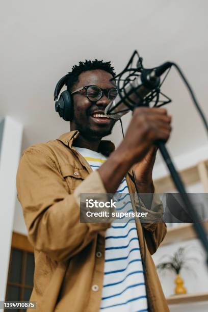 I Love This Music Stock Photo - Download Image Now - Musician, Singing, African-American Ethnicity