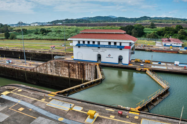 파나마 운하의 관문. - panama canal panama canal construction 뉴스 사진 이미지