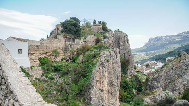 castell de guadalest - castellers - fotografias e filmes do acervo