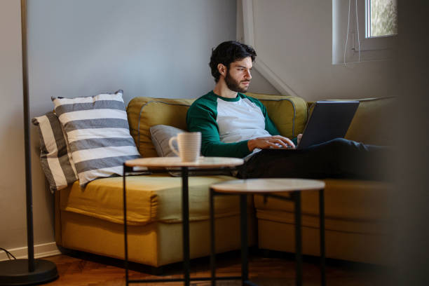 istock Businessman working from home 1394951690