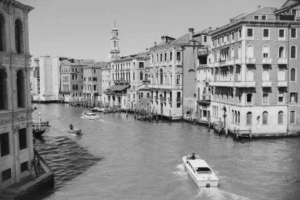 istock Venice city streets 1394988017