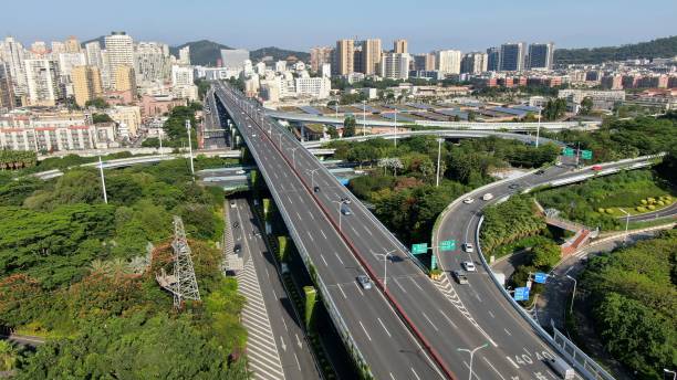 istock City traffic, convenient overpass 1395059572