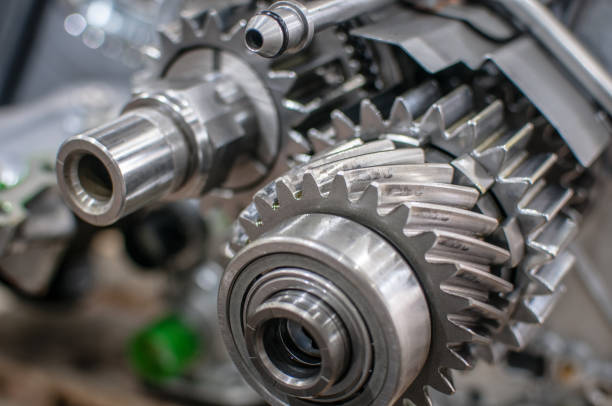 스포츠카에서 반짝이는 변속기 기어 액슬 - crank bicycle gear engine gearshift 뉴스 사진 이미지