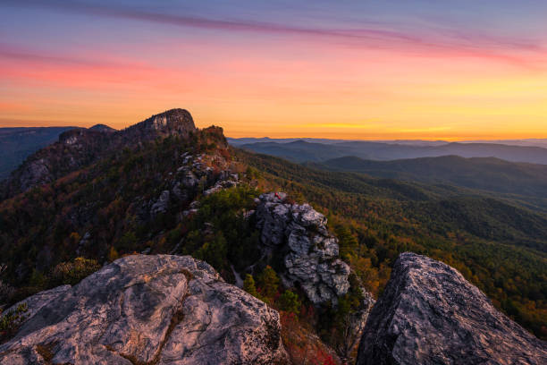 istock Predawn over the Blue Ridge Mountains 1395166434