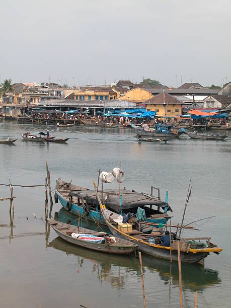 istock hoi an market 1 139523421