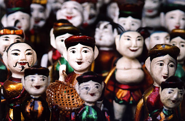 istock Wooden puppets 139525790