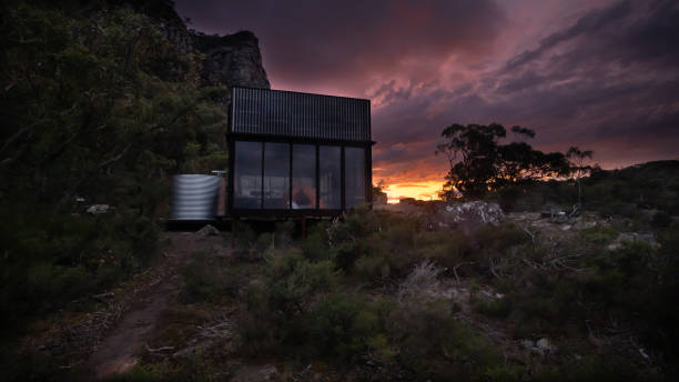 istock Communal hut on the Grampians Peaks Trail 1395262986
