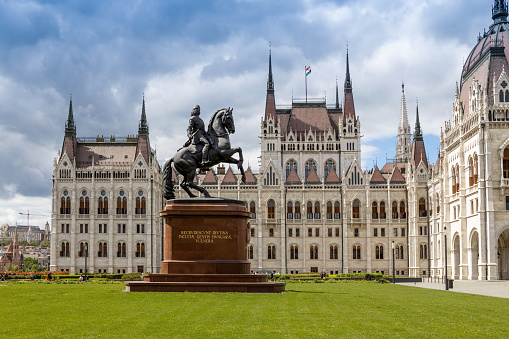 Hungarian parliament, Rakoczi Ferenc monument with inscription \