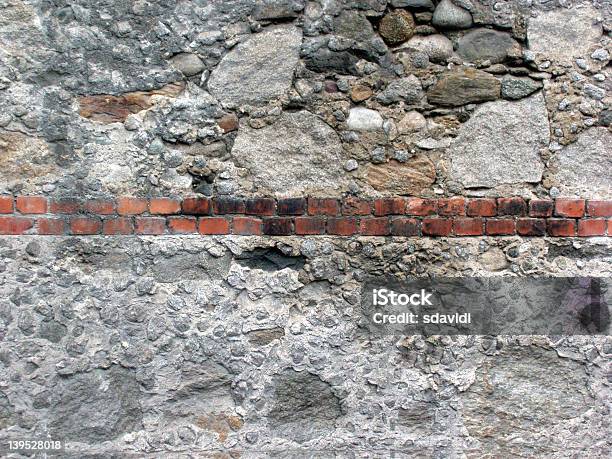 Pared De Piedra Foto de stock y más banco de imágenes de Antigüedades - Antigüedades, Arquitectura, Castillo - Estructura de edificio