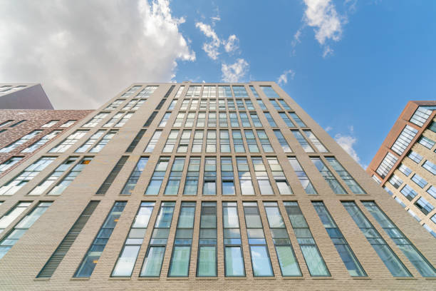 istock Facade of a modern skyscraper. 1395288386