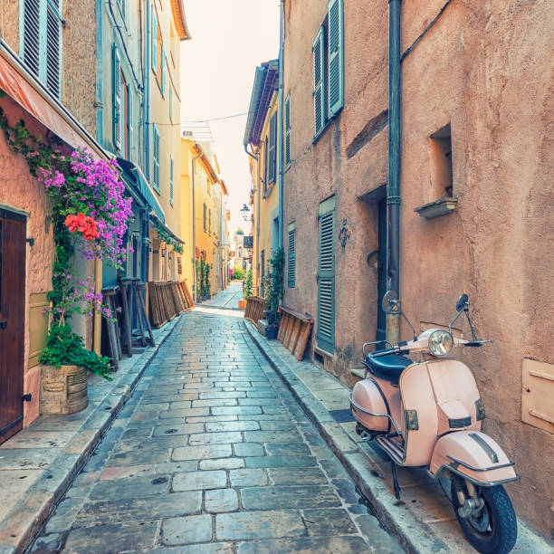 istock Saint Tropez Village 1395289938