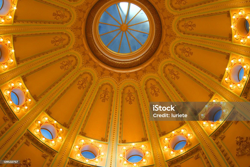 Rotonda di California State Capitol - Foto stock royalty-free di Ambientazione interna