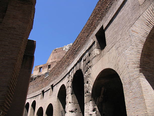 Archi del Colosseo - foto stock