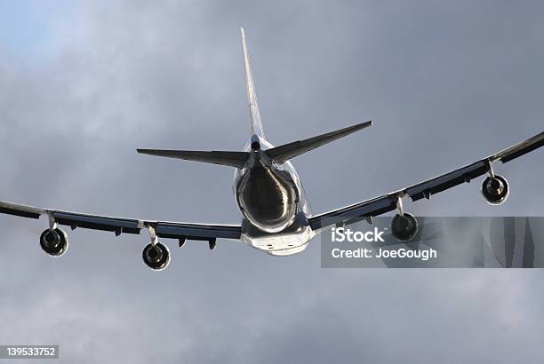 Estoy Yendo Foto de stock y más banco de imágenes de Acercarse - Acercarse, Avión, Avión de pasajeros