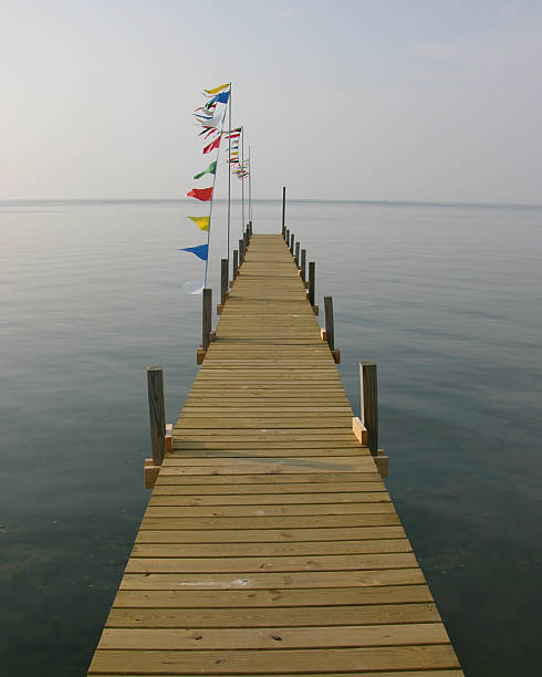 istock Calm Journey to the Horizon 139534707